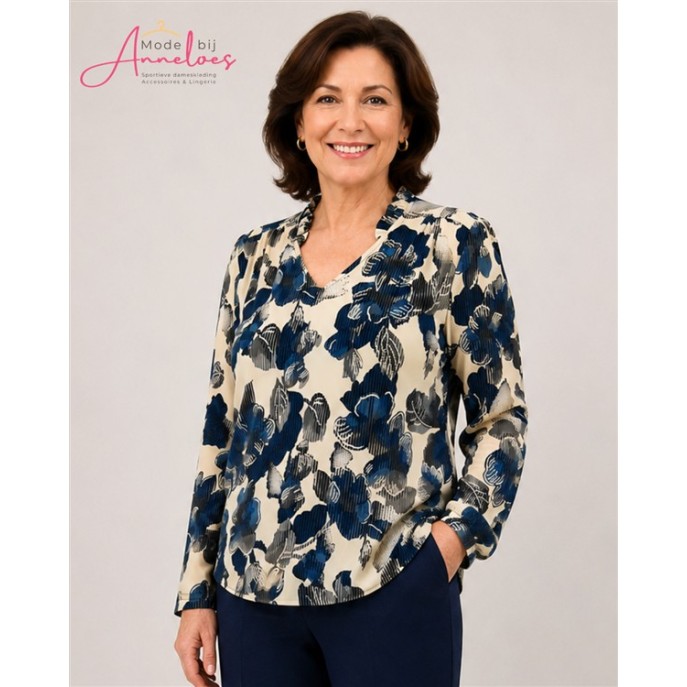 Batida Blouson vhals ruffel 2628 Sapphire flower Batida Blouson vhals ruffel 2628 Sapphire flower